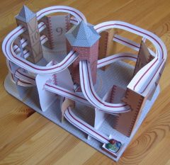 fabriquer un circuit de billes recyclé